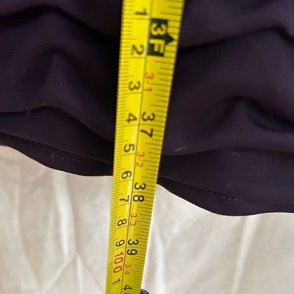 Xscape Bodycon purple midi gown size 6 EUC jewels on shoulders rouched body - Picture 6 of 8